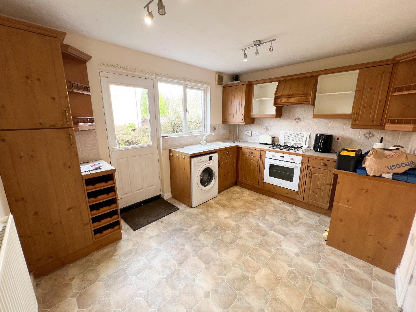 Llys Eglwys, Bridgend County Borough, CF31 5DT